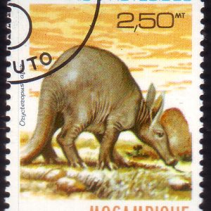 mozambique Postage 1990 Pre historic Animals stamp – Orycteropus Dinosaur #wthm1